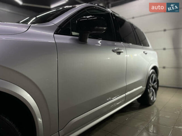 Вольво ХС90 2020 у Сумах на Automoto.ua Сірий Вольво ХС90, об'ємом двигуна 1.97 л та пробігом 64 тис. км за 53000 $, фото 5 на Automoto.ua