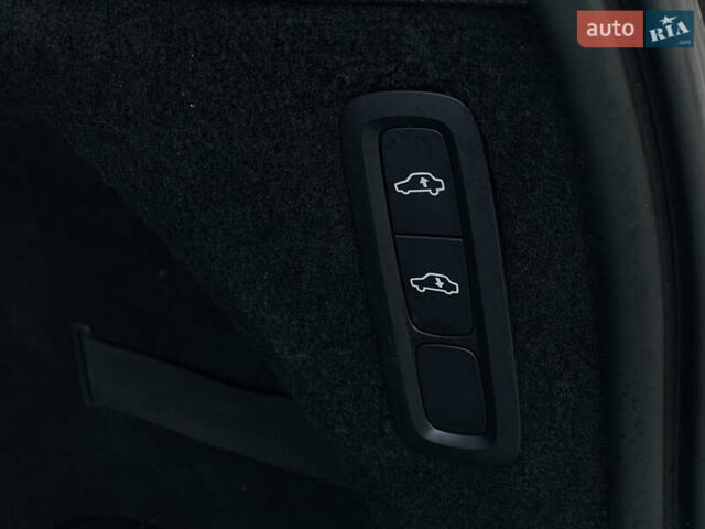 Серый Вольво ХС90, объемом двигателя 1.97 л и пробегом 159 тыс. км за 38999 $, фото 9 на Automoto.ua