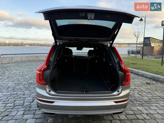 Серый Вольво ХС90, объемом двигателя 1.97 л и пробегом 147 тыс. км за 39800 $, фото 43 на Automoto.ua