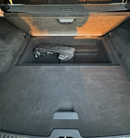 Серый Вольво ХС90, объемом двигателя 1.97 л и пробегом 164 тыс. км за 36500 $, фото 20 на Automoto.ua