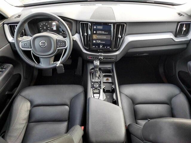 Вольво ХС90 2020 в Ровно на Automoto.ua Серый Вольво ХС90, объемом двигателя 2 л и пробегом 62 тыс. км за 11000 $, фото 7 на Automoto.ua