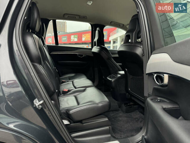 Серый Вольво ХС90, объемом двигателя 1.97 л и пробегом 127 тыс. км за 47900 $, фото 20 на Automoto.ua