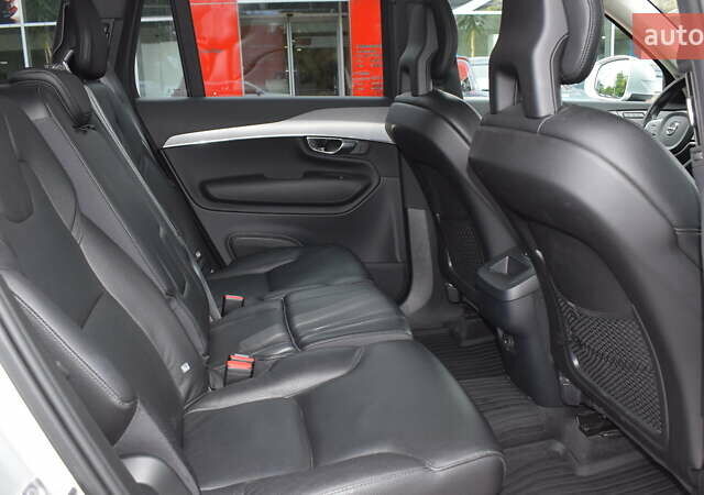 Вольво ХС90 2020 в Житомире на Automoto.ua Серый Вольво ХС90, объемом двигателя 1.97 л и пробегом 150 тыс. км за 34800 $, фото 6 на Automoto.ua