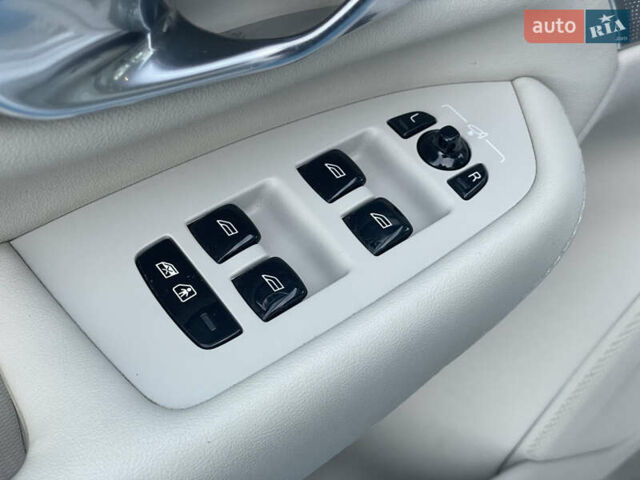 Серый Вольво ХС90, объемом двигателя 1.97 л и пробегом 159 тыс. км за 38999 $, фото 26 на Automoto.ua