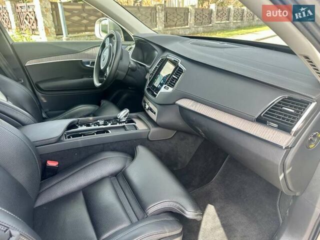 Серый Вольво ХС90, объемом двигателя 1.97 л и пробегом 33 тыс. км за 49800 $, фото 14 на Automoto.ua