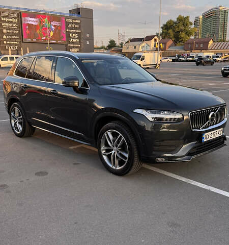 Серый Вольво ХС90, объемом двигателя 1.97 л и пробегом 164 тыс. км за 36500 $, фото 2 на Automoto.ua