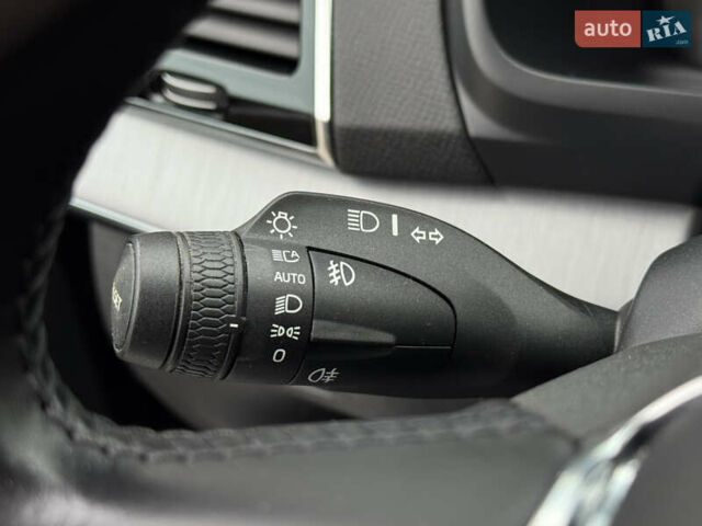 Серый Вольво ХС90, объемом двигателя 1.97 л и пробегом 127 тыс. км за 47900 $, фото 35 на Automoto.ua