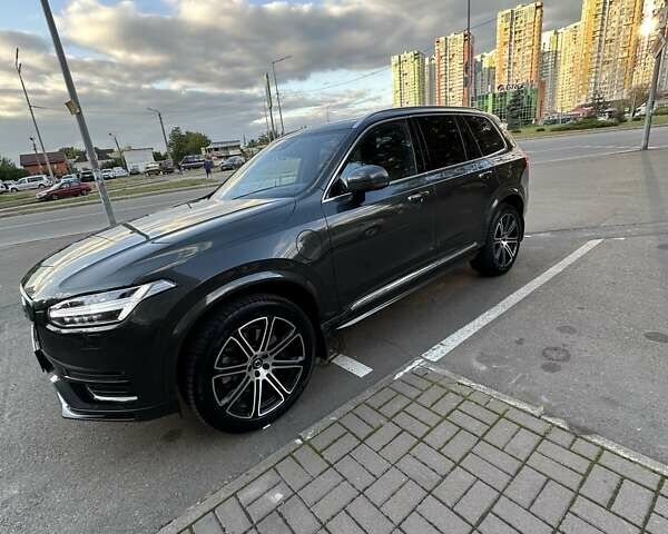 Сірий Вольво ХС90, об'ємом двигуна 1.97 л та пробігом 127 тис. км за 57000 $, фото 9 на Automoto.ua