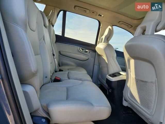Сірий Вольво ХС90, об'ємом двигуна 1.97 л та пробігом 6 тис. км за 9500 $, фото 9 на Automoto.ua