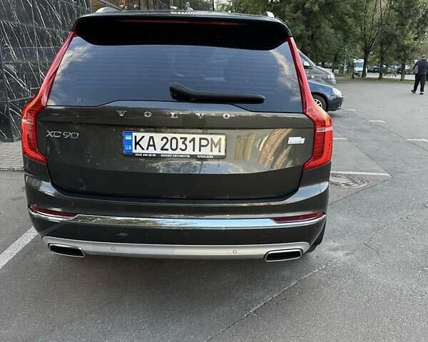 Сірий Вольво ХС90, об'ємом двигуна 1.97 л та пробігом 127 тис. км за 57000 $, фото 7 на Automoto.ua