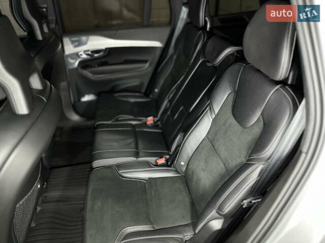 Вольво ХС90 2020 у Сумах на Automoto.ua Сірий Вольво ХС90, об'ємом двигуна 1.97 л та пробігом 64 тис. км за 53000 $, фото 27 на Automoto.ua