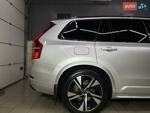 Вольво ХС90 2020 у Сумах на Automoto.ua Сірий Вольво ХС90, об'ємом двигуна 1.97 л та пробігом 64 тис. км за 53000 $, фото 13 на Automoto.ua