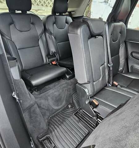 Сірий Вольво ХС90, об'ємом двигуна 1.97 л та пробігом 105 тис. км за 37000 $, фото 17 на Automoto.ua