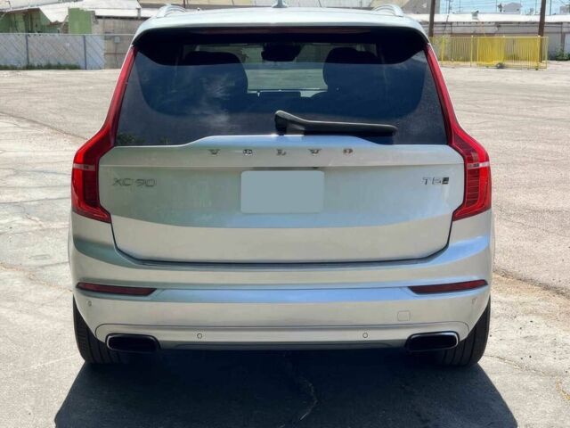 Серый Вольво ХС90, объемом двигателя 2 л и пробегом 50 тыс. км за 19800 $, фото 6 на Automoto.ua