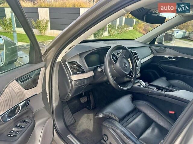 Серый Вольво ХС90, объемом двигателя 1.97 л и пробегом 33 тыс. км за 49800 $, фото 10 на Automoto.ua