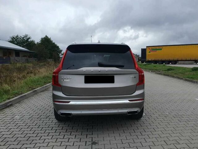 Серый Вольво ХС90, объемом двигателя 0 л и пробегом 92 тыс. км за 24500 $, фото 3 на Automoto.ua