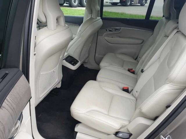 Серый Вольво ХС90, объемом двигателя 0 л и пробегом 92 тыс. км за 24500 $, фото 8 на Automoto.ua