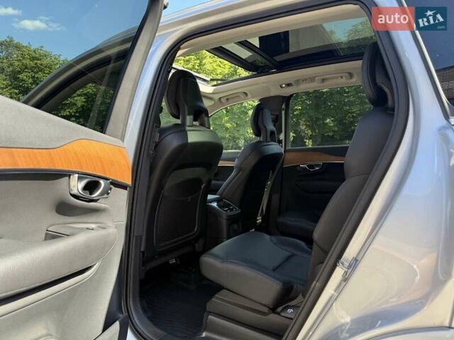 Серый Вольво ХС90, объемом двигателя 1.97 л и пробегом 39 тыс. км за 49950 $, фото 34 на Automoto.ua