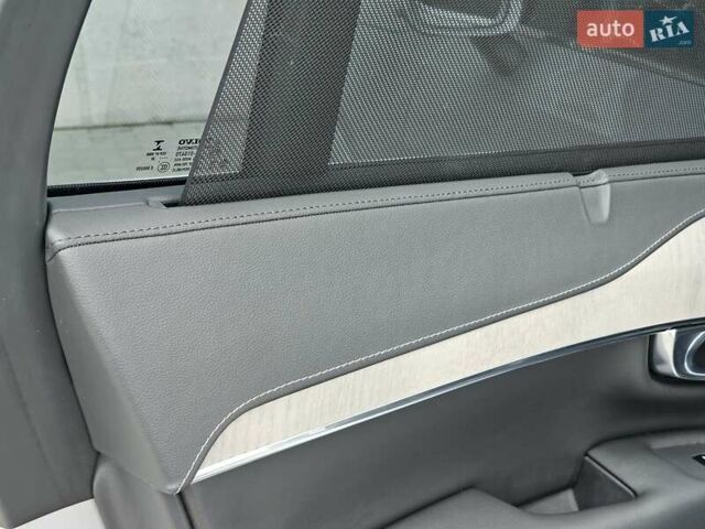 Серый Вольво ХС90, объемом двигателя 1.97 л и пробегом 100 тыс. км за 47777 $, фото 91 на Automoto.ua