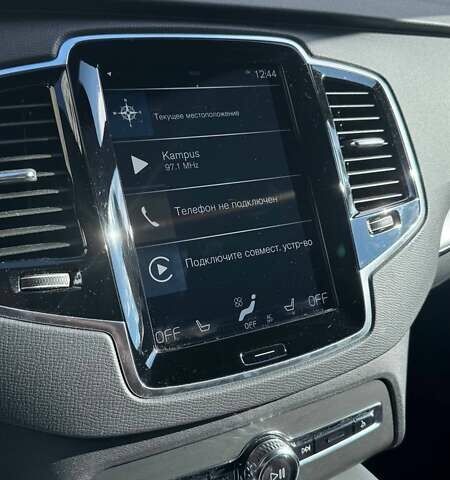 Сірий Вольво ХС90, об'ємом двигуна 1.97 л та пробігом 63 тис. км за 55689 $, фото 8 на Automoto.ua