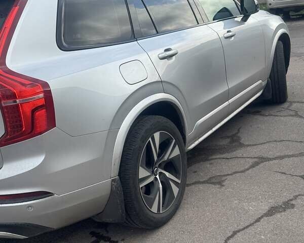 Серый Вольво ХС90, объемом двигателя 1.97 л и пробегом 92 тыс. км за 44500 $, фото 1 на Automoto.ua