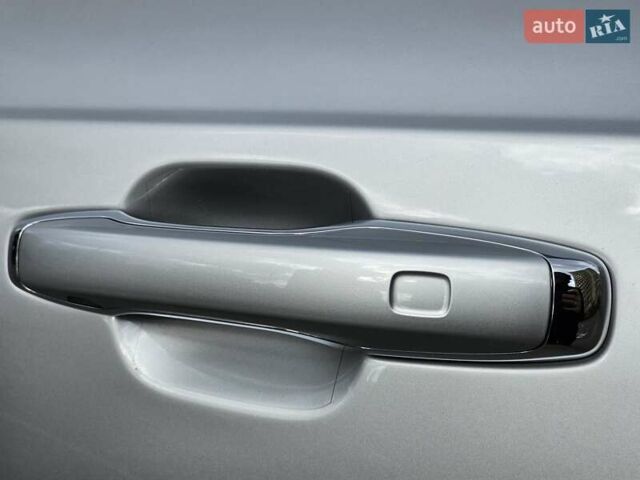 Серый Вольво ХС90, объемом двигателя 1.97 л и пробегом 100 тыс. км за 47777 $, фото 16 на Automoto.ua