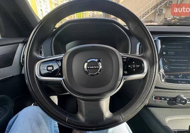 Сірий Вольво ХС90, об'ємом двигуна 1.97 л та пробігом 63 тис. км за 55689 $, фото 9 на Automoto.ua