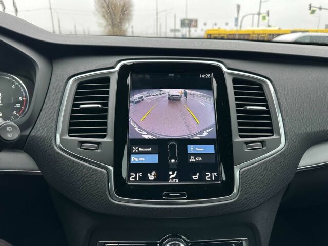 Сірий Вольво ХС90, об'ємом двигуна 2 л та пробігом 120 тис. км за 41900 $, фото 18 на Automoto.ua