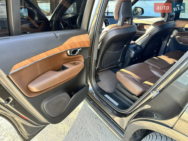 Серый Вольво ХС90, объемом двигателя 1.97 л и пробегом 103 тыс. км за 39999 $, фото 14 на Automoto.ua