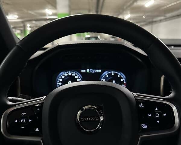 Серый Вольво ХС90, объемом двигателя 1.97 л и пробегом 50 тыс. км за 55100 $, фото 30 на Automoto.ua