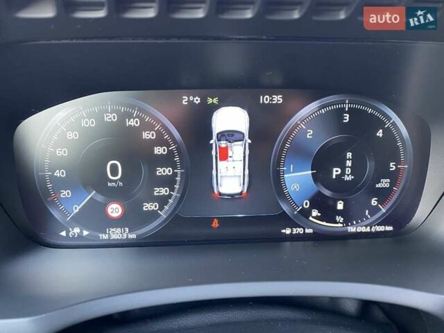 Серый Вольво ХС90, объемом двигателя 1.97 л и пробегом 121 тыс. км за 45360 $, фото 24 на Automoto.ua