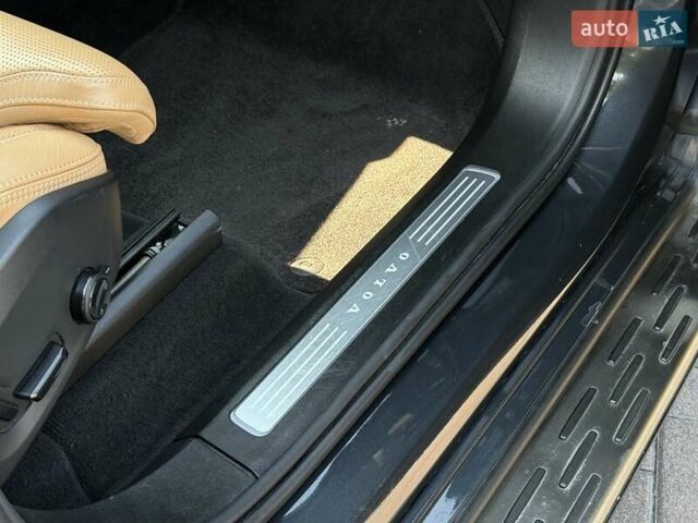 Сірий Вольво ХС90, об'ємом двигуна 1.97 л та пробігом 52 тис. км за 57500 $, фото 18 на Automoto.ua