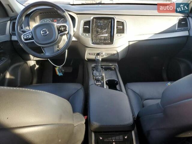 Сірий Вольво ХС90, об'ємом двигуна 1.97 л та пробігом 46 тис. км за 9000 $, фото 7 на Automoto.ua