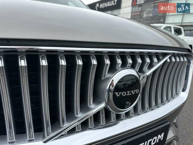 Сірий Вольво ХС90, об'ємом двигуна 1.97 л та пробігом 163 тис. км за 49900 $, фото 13 на Automoto.ua