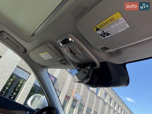 Серый Вольво ХС90, объемом двигателя 1.97 л и пробегом 39 тыс. км за 49950 $, фото 17 на Automoto.ua