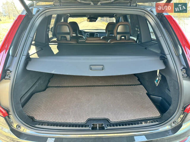 Серый Вольво ХС90, объемом двигателя 1.97 л и пробегом 103 тыс. км за 39999 $, фото 45 на Automoto.ua