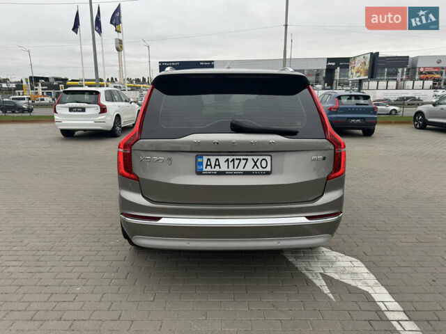 Серый Вольво ХС90, объемом двигателя 1.97 л и пробегом 82 тыс. км за 51700 $, фото 5 на Automoto.ua