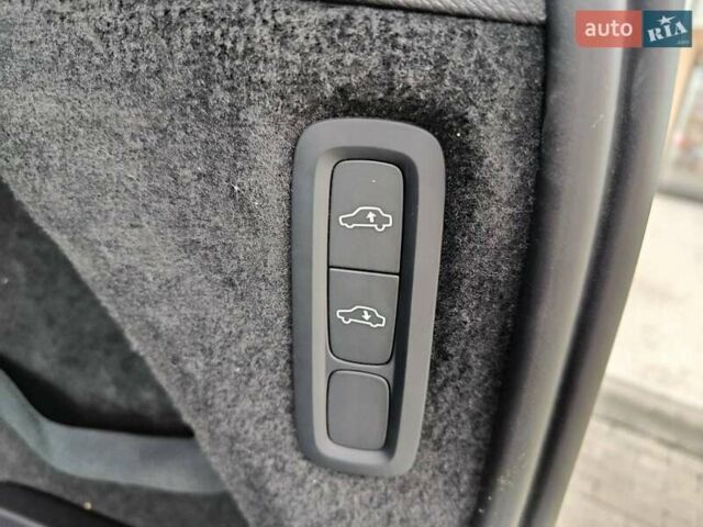 Вольво ХС90 2022 в Киеве на Automoto.ua Серый Вольво ХС90, объемом двигателя 1.97 л и пробегом 51 тыс. км за 57900 $, фото 30 на Automoto.ua