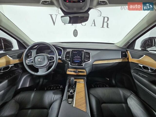 Сірий Вольво ХС90, об'ємом двигуна 1.97 л та пробігом 41 тис. км за 51999 $, фото 19 на Automoto.ua