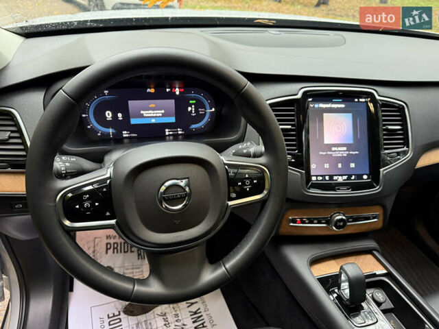 Серый Вольво ХС90, объемом двигателя 0 л и пробегом 42 тыс. км за 53000 $, фото 32 на Automoto.ua