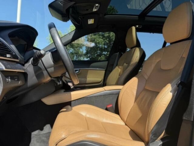 Сірий Вольво ХС90, об'ємом двигуна 2 л та пробігом 15 тис. км за 10500 $, фото 8 на Automoto.ua