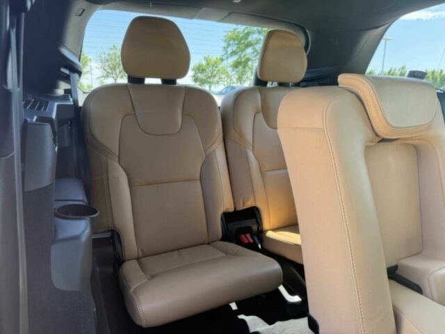 Сірий Вольво ХС90, об'ємом двигуна 2 л та пробігом 15 тис. км за 10500 $, фото 16 на Automoto.ua