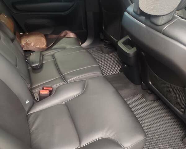 Сірий Вольво ХС90, об'ємом двигуна 2 л та пробігом 73 тис. км за 47000 $, фото 11 на Automoto.ua