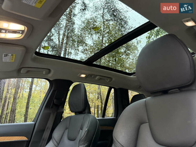 Серый Вольво ХС90, объемом двигателя 0 л и пробегом 42 тыс. км за 53000 $, фото 31 на Automoto.ua