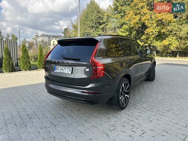 Серый Вольво ХС90, объемом двигателя 1.97 л и пробегом 50 тыс. км за 53700 $, фото 2 на Automoto.ua