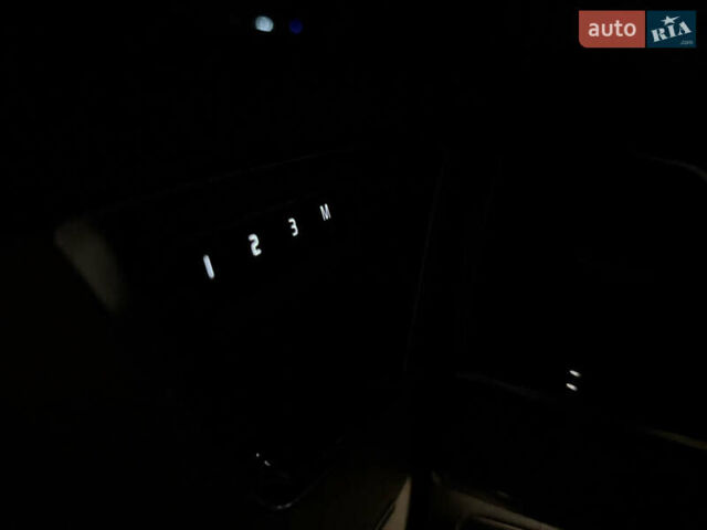 Серый Вольво ХС90, объемом двигателя 0 л и пробегом 42 тыс. км за 53000 $, фото 53 на Automoto.ua