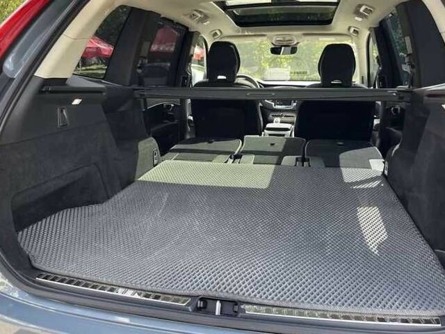 Серый Вольво ХС90, объемом двигателя 2 л и пробегом 40 тыс. км за 33000 $, фото 21 на Automoto.ua