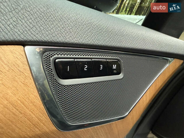 Серый Вольво ХС90, объемом двигателя 0 л и пробегом 42 тыс. км за 53000 $, фото 34 на Automoto.ua