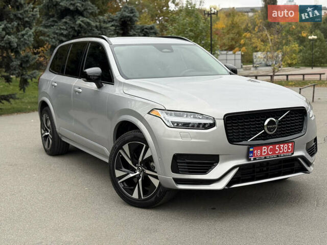 Серый Вольво ХС90, объемом двигателя 0 л и пробегом 42 тыс. км за 53000 $, фото 62 на Automoto.ua