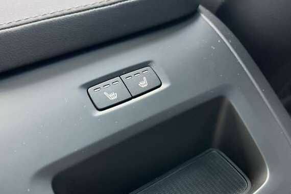 Серый Вольво ХС90, объемом двигателя 2 л и пробегом 40 тыс. км за 33000 $, фото 20 на Automoto.ua